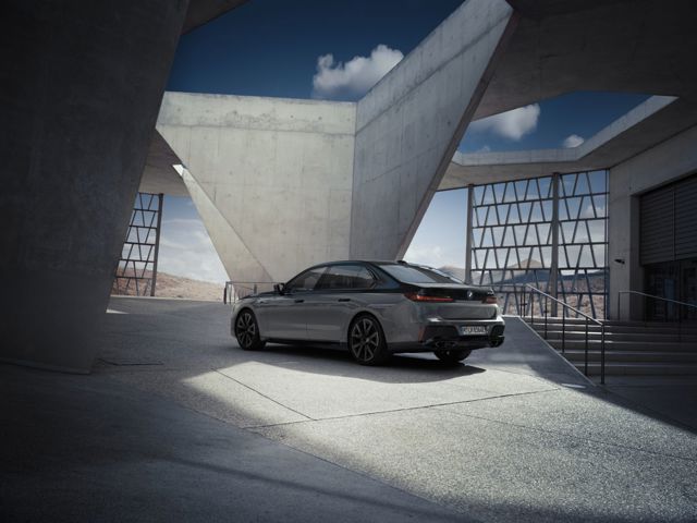 Bmw 7 Series photo 76