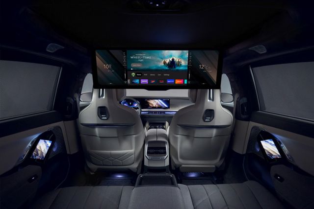 Bmw 7 Series photo 144