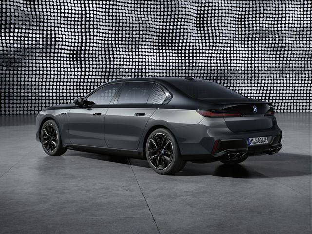 Bmw 7 Series photo 91