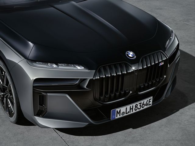 Bmw 7 Series photo 97