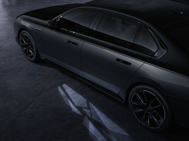 Bmw 7 Series photo 99