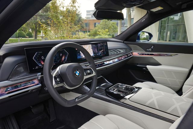 Bmw 7 Series photo 189