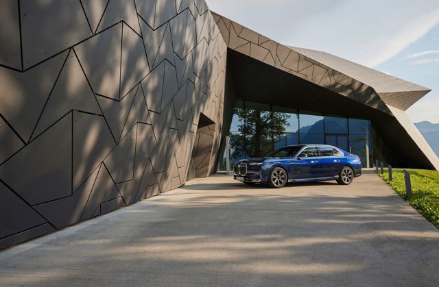 Bmw 7 Series photo 118