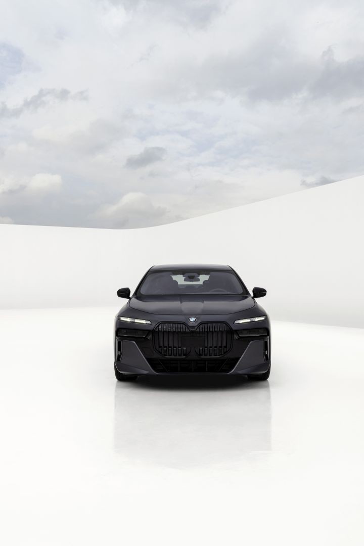 Bmw 7 Series photo 4