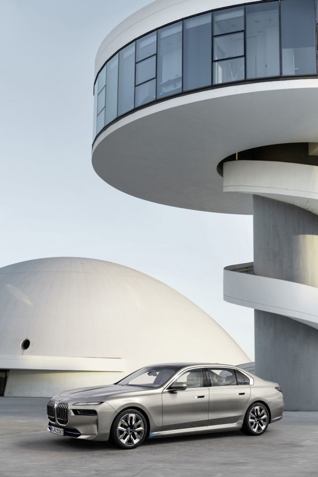 Bmw 7 Series photo 31