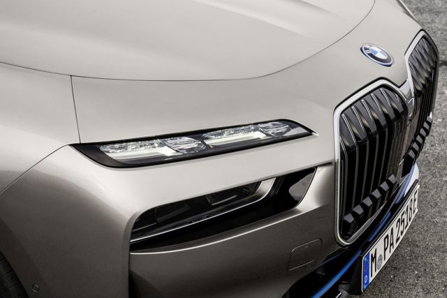 Bmw 7 Series photo 38