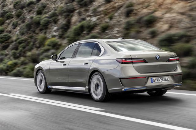 Bmw 7 Series photo 46