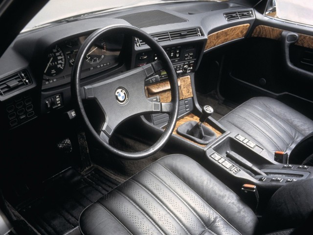 Bmw 7 Series foto 42