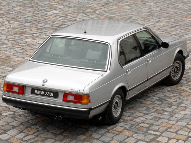 Bmw 7 Series foto 23