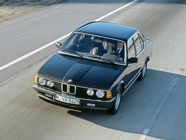 Bmw 7 Series foto 27