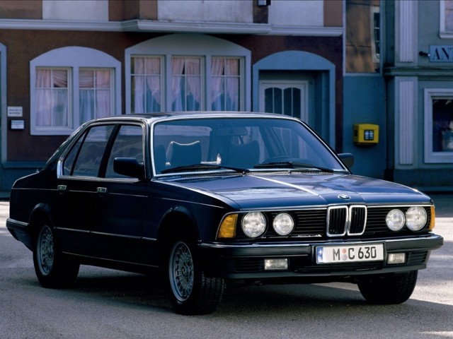 Bmw 7 Series foto 28