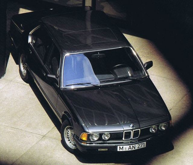 Bmw 7 Series foto 40