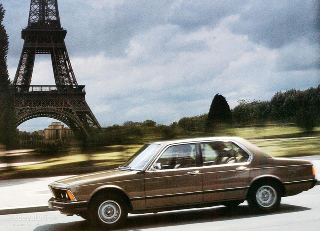 Bmw 7 Series foto 9