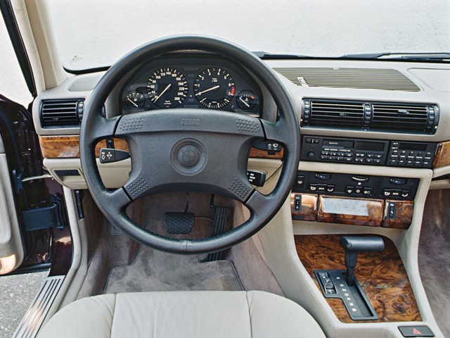 Bmw 7 Series photo 54
