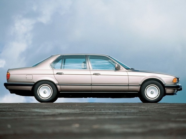 Bmw 7 Series photo 5