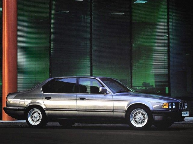 Bmw 7 Series photo 13