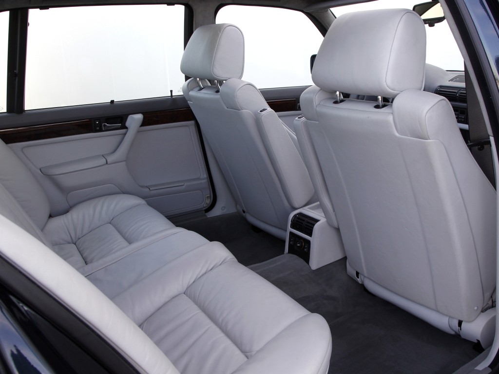 Bmw 7 Series photo 59