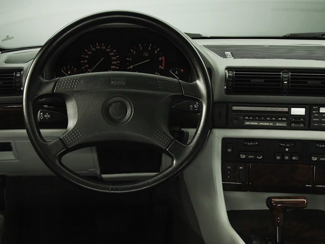 Bmw 7 Series photo 61
