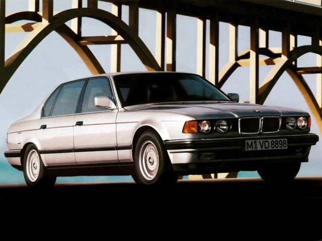 Bmw 7 Series photo 23