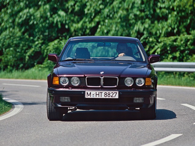 Bmw 7 Series photo 24