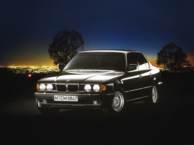 Bmw 7 Series photo 25