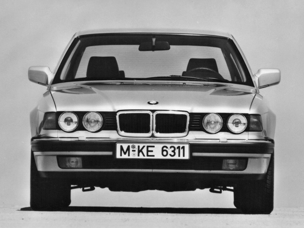 Bmw 7 Series photo 31