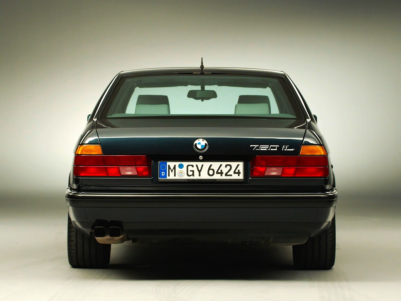 Bmw 7 Series photo 37