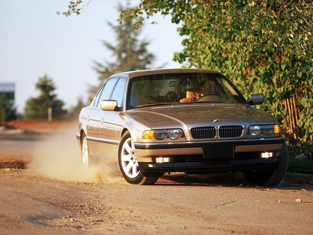 Bmw 7 Series photo 6