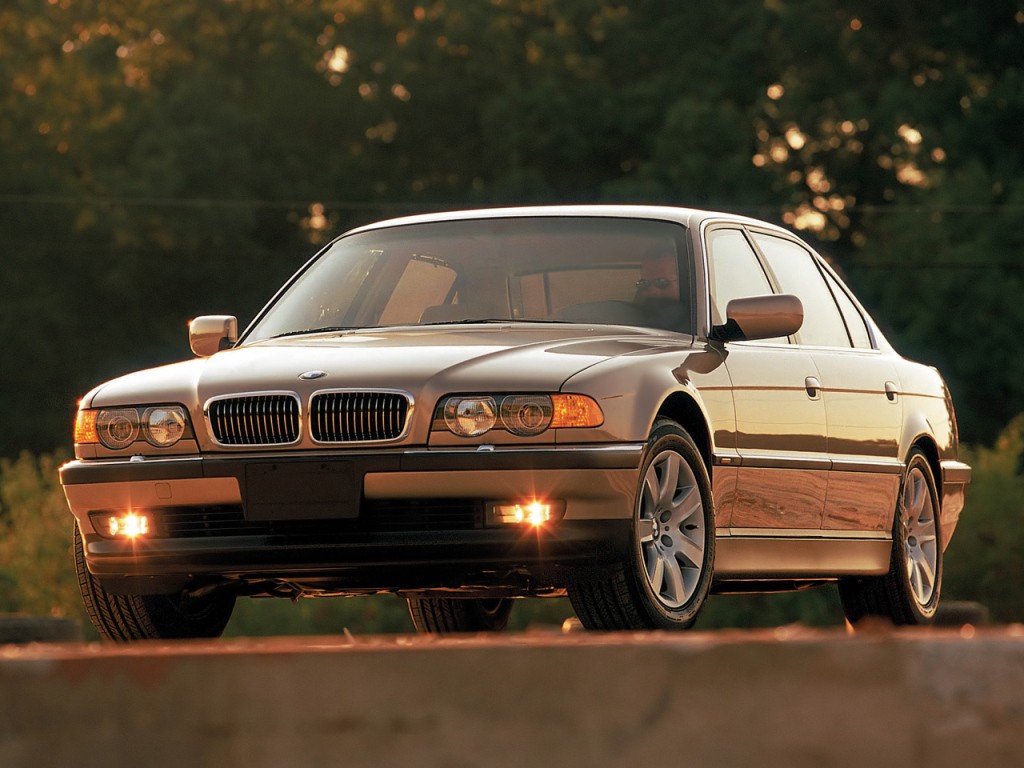 Bmw 7 Series photo 9