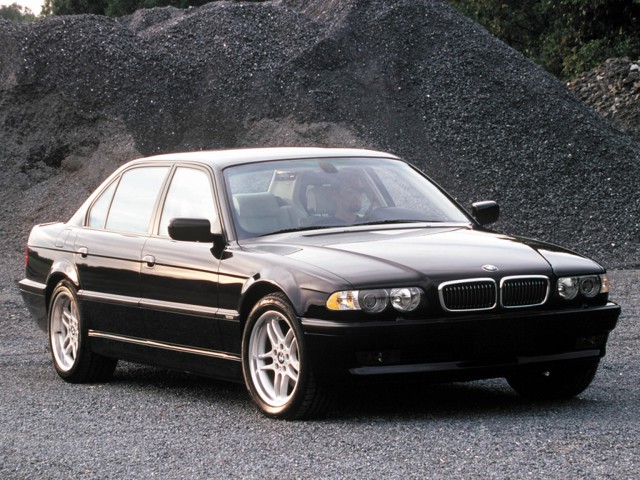 Bmw 7 Series photo 11