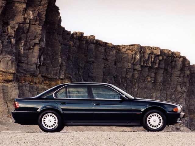 Bmw 7 Series photo 13