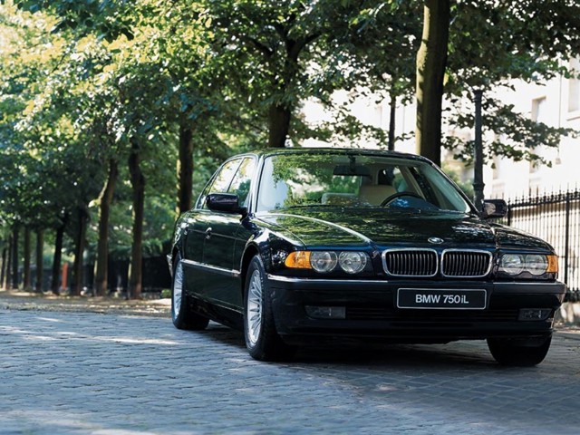 Bmw 7 Series photo 19