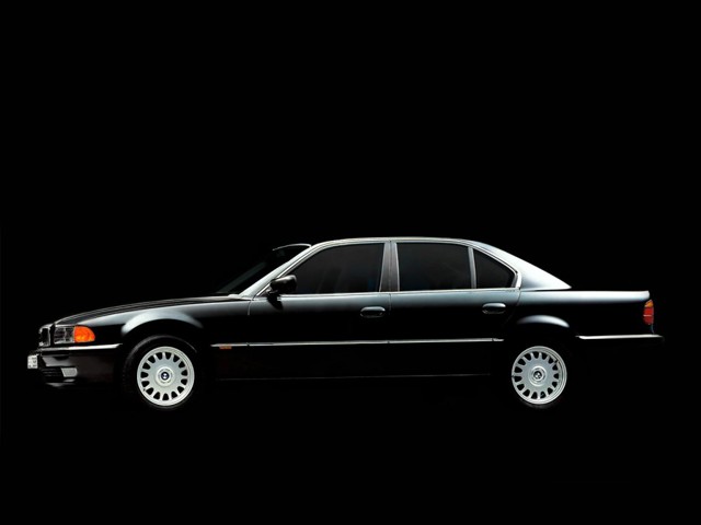 Bmw 7 Series photo 26