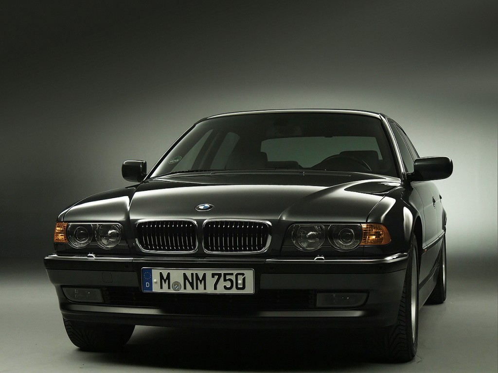 Bmw 7 Series photo 32
