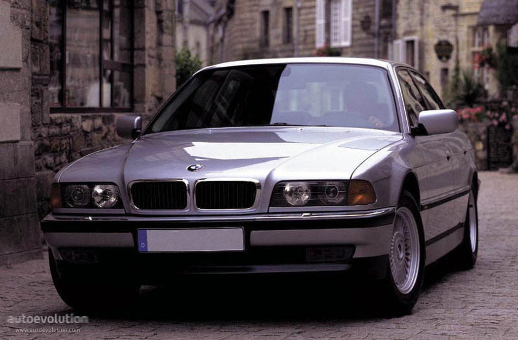 Bmw 7 Series photo 2