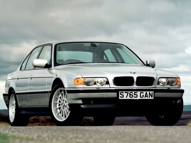Bmw 7 Series photo 19