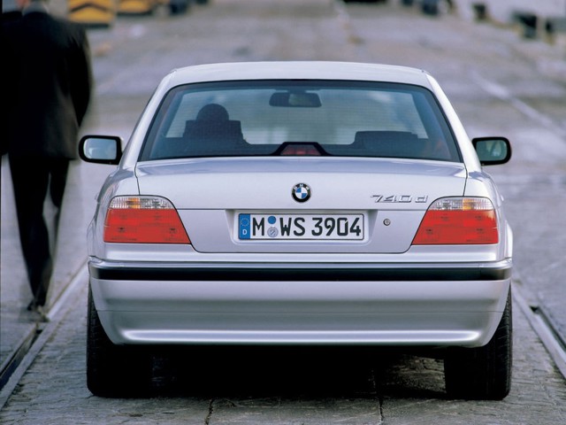 Bmw 7 Series photo 24