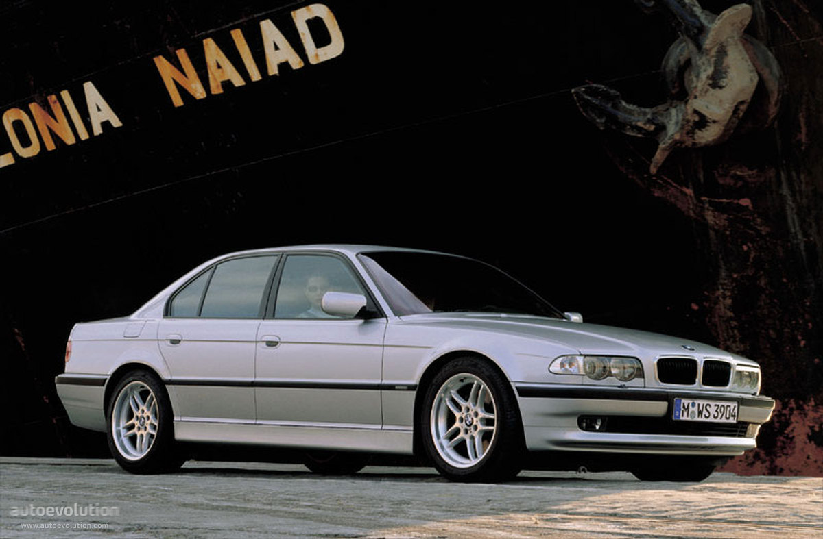 Bmw 7 Series photo 8