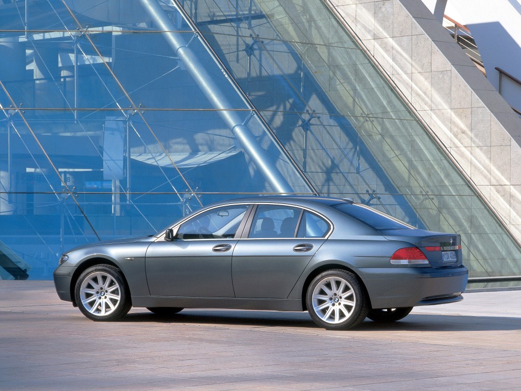 Bmw 7 Series photo 24