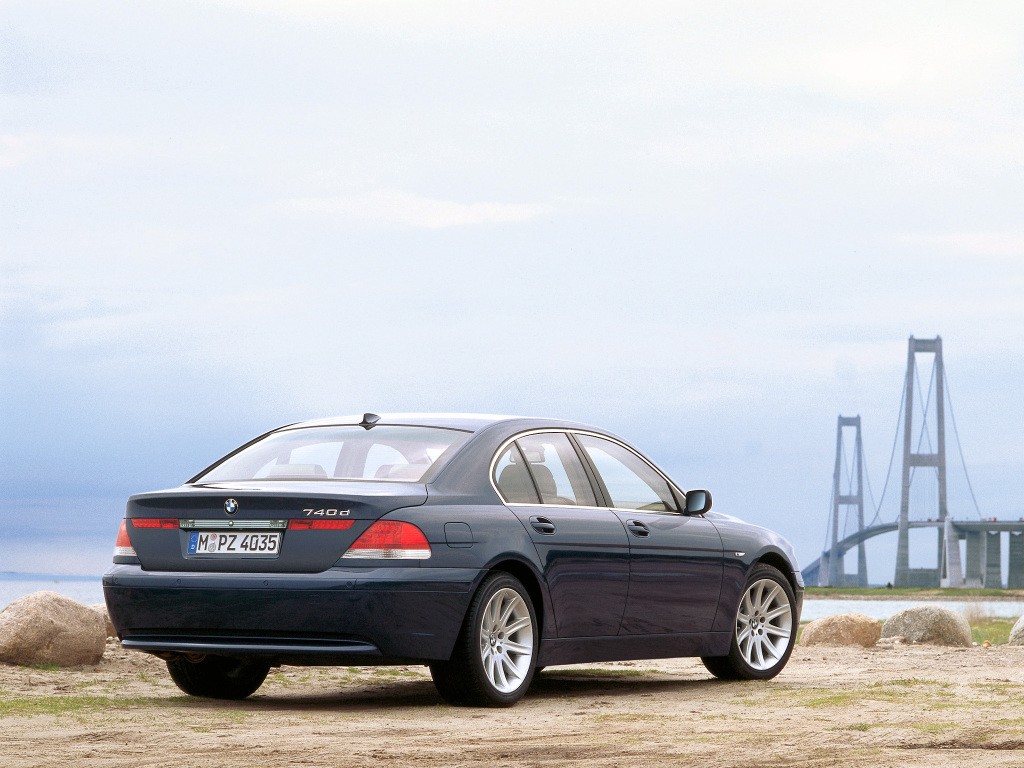 Bmw 7 Series photo 30