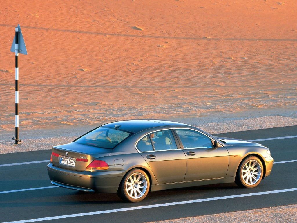 Bmw 7 Series photo 32
