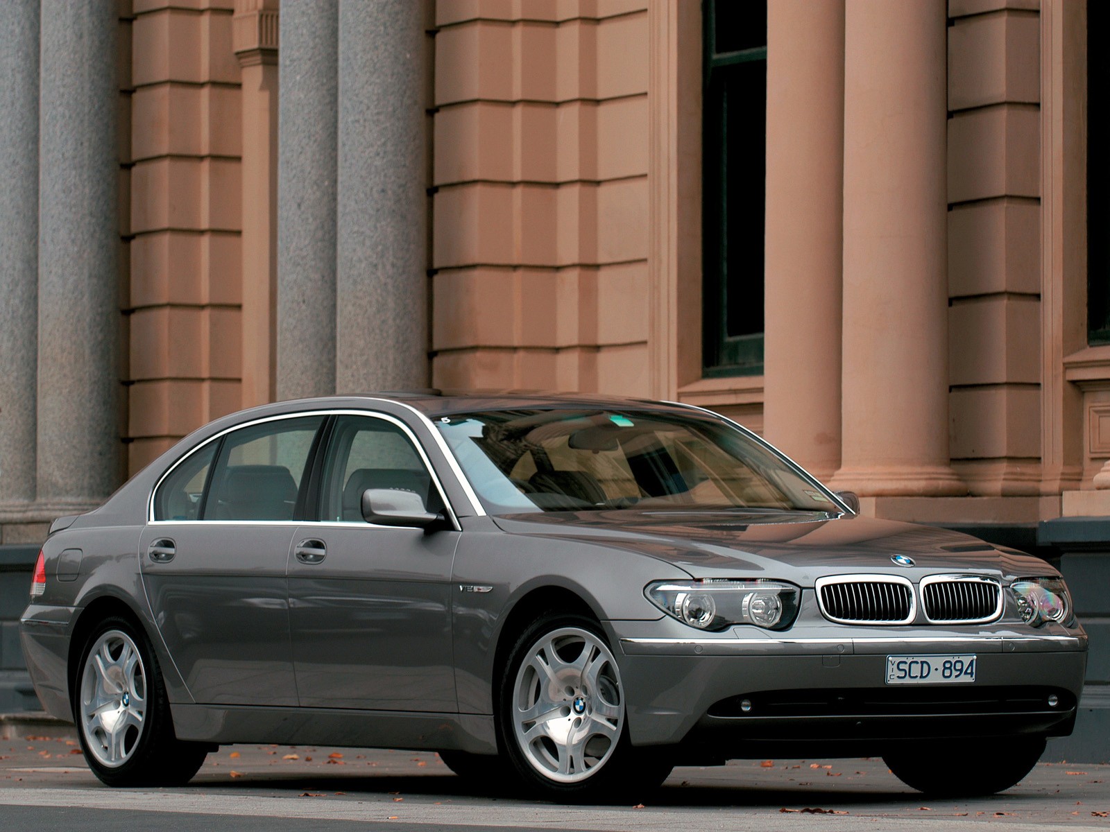 Bmw 7 Series photo 51