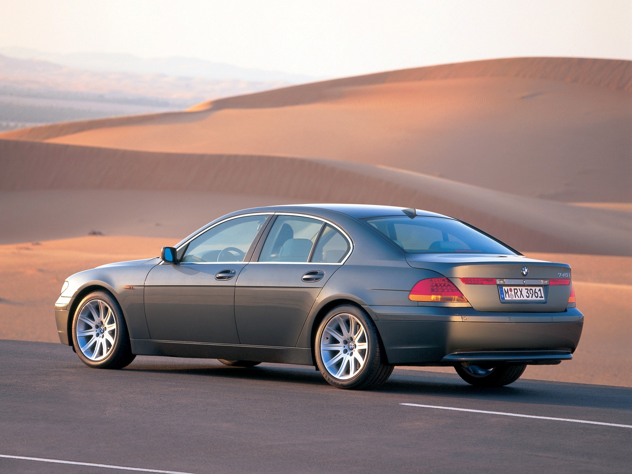 Bmw 7 Series photo 61