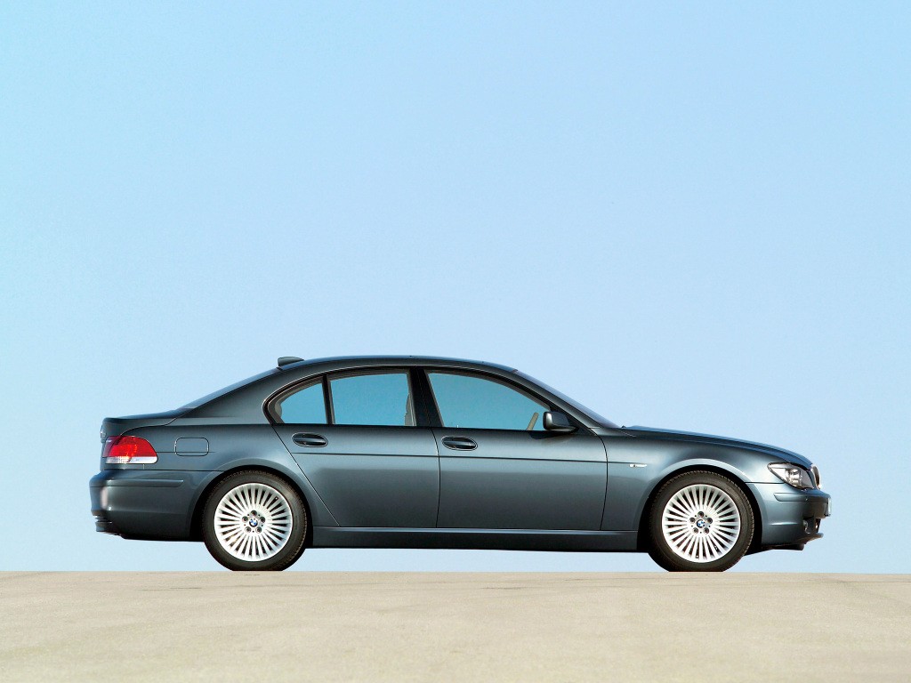 Bmw 7 Series photo 19