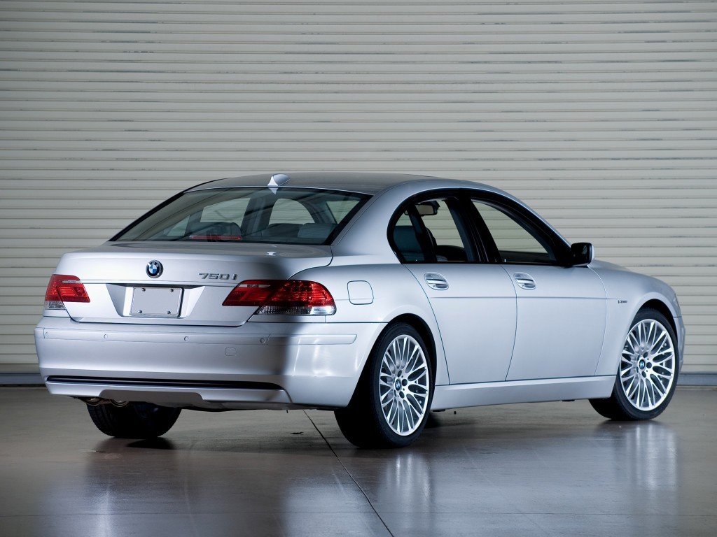 Bmw 7 Series photo 22