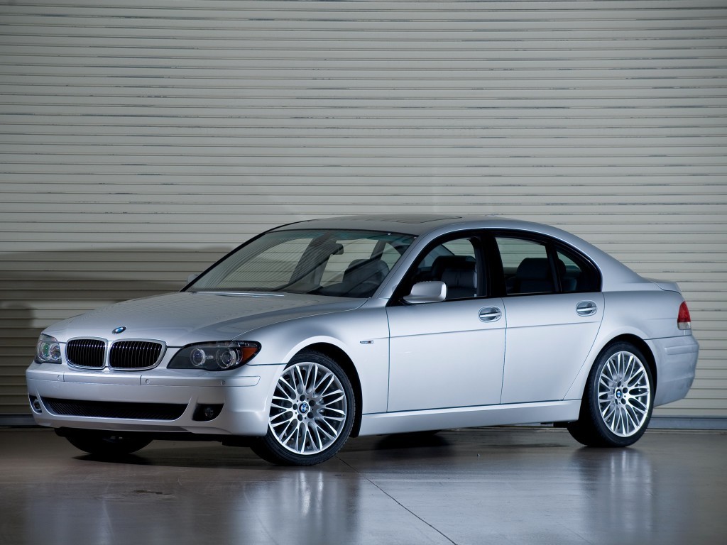 Bmw 7 Series photo 23