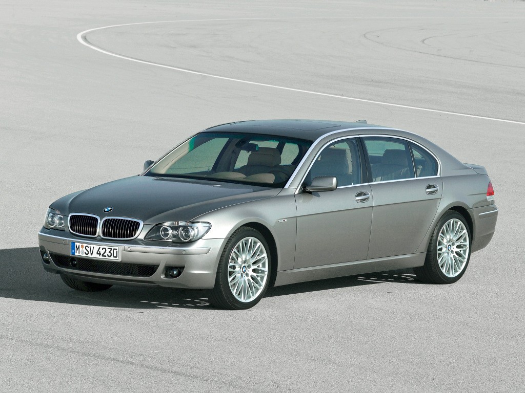 Bmw 7 Series photo 26