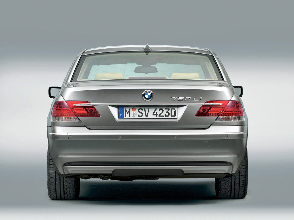 Bmw 7 Series photo 33