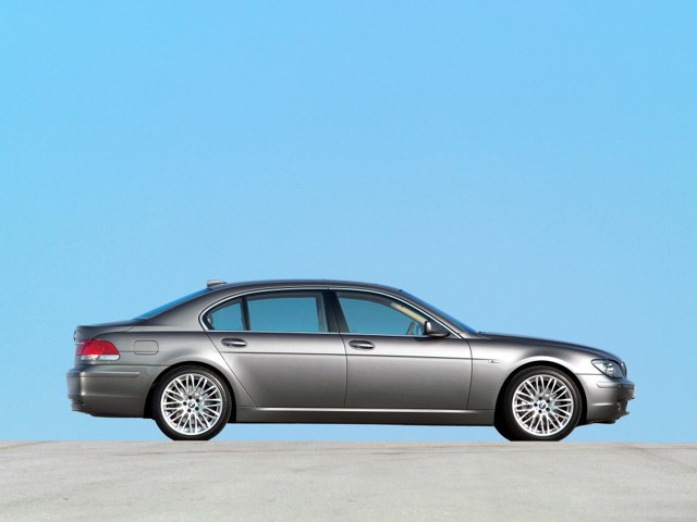 Bmw 7 Series photo 34