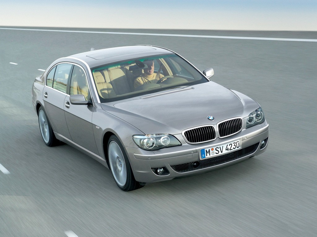 Bmw 7 Series photo 37